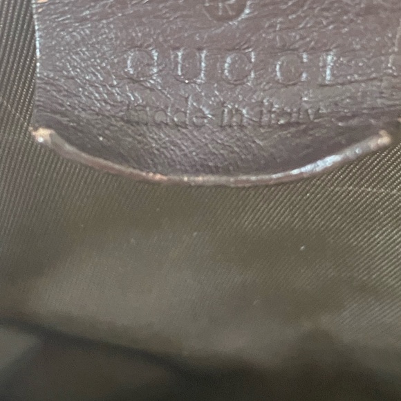 Authentic Gucci Supreme diaper bag. - Picture 3 of 9
